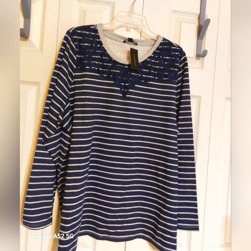 LANE BRYANT SZ XL WONENS TUNIC SHIRT